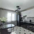 2-комнатная квартира,  ул. Бородина, 10 к3
