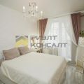 2-комнатная квартира,  пр-кт. Комарова, 15 к4