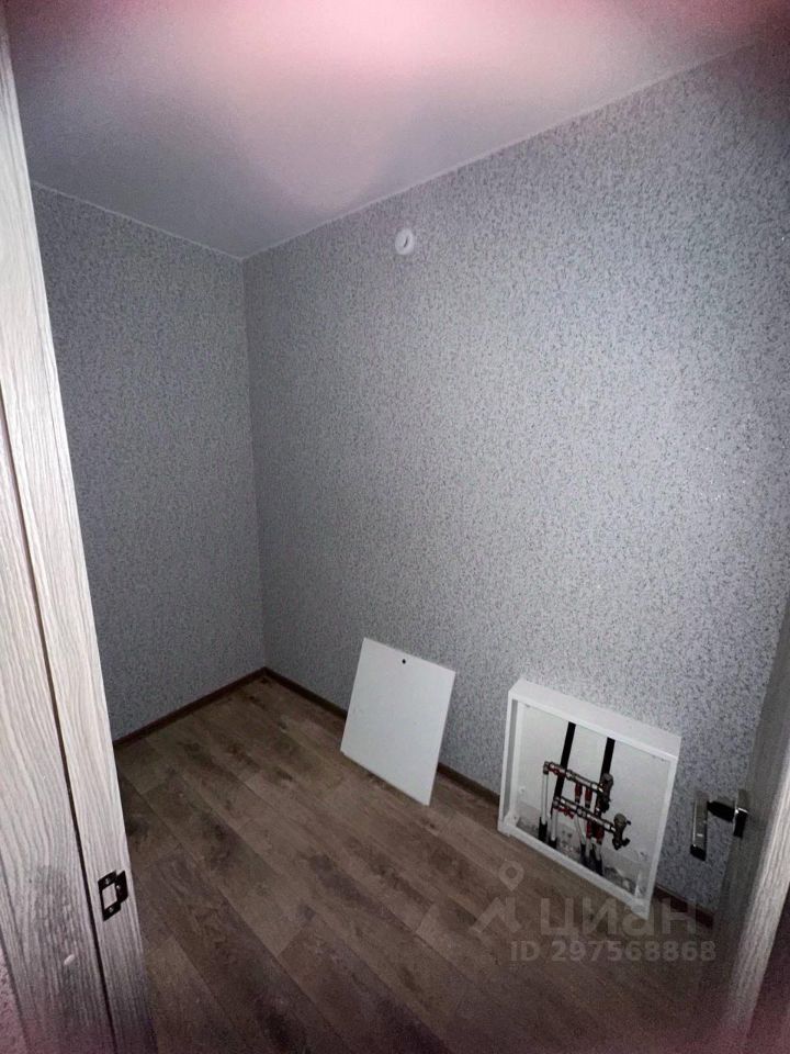 чистовая отделка в доме. комната студия без мебели. снять квартиру пустую без мебели. пустая квартира в россии. отделка квартир.