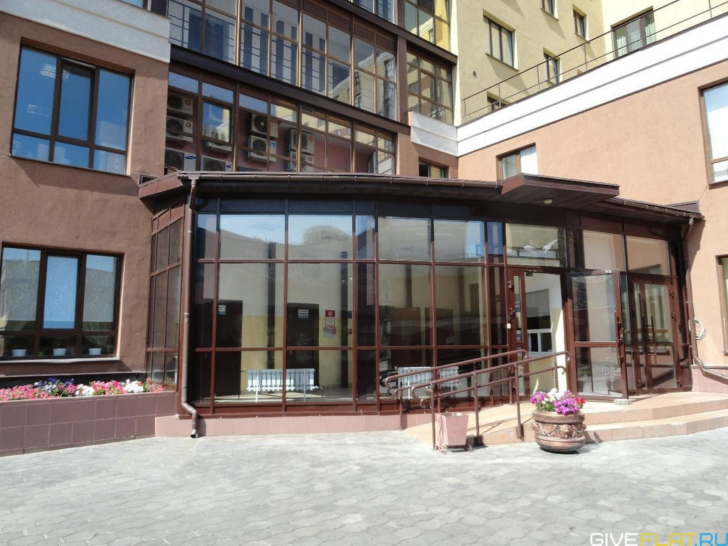 In the center of Omsk because of the threat of collapse will settle part of the