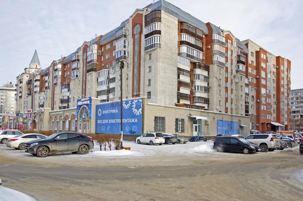 Панорама: Император, магазин одежды, ул. Маршала Жукова, 105, Омск - Яндекс Карт