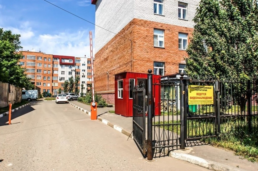 Перемена братская ул 19 2 омск фото Объявление № 11388247 - продажа 3-комнатной квартиры в Омске, ул. Братская 19, 9